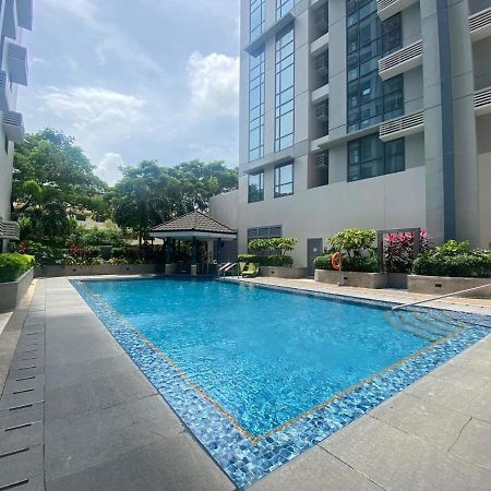 Studio At Viceroy T4 Florence Way Apartment Manila Exterior foto